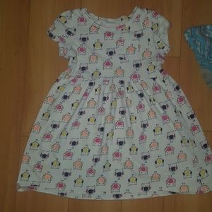 Girls dress